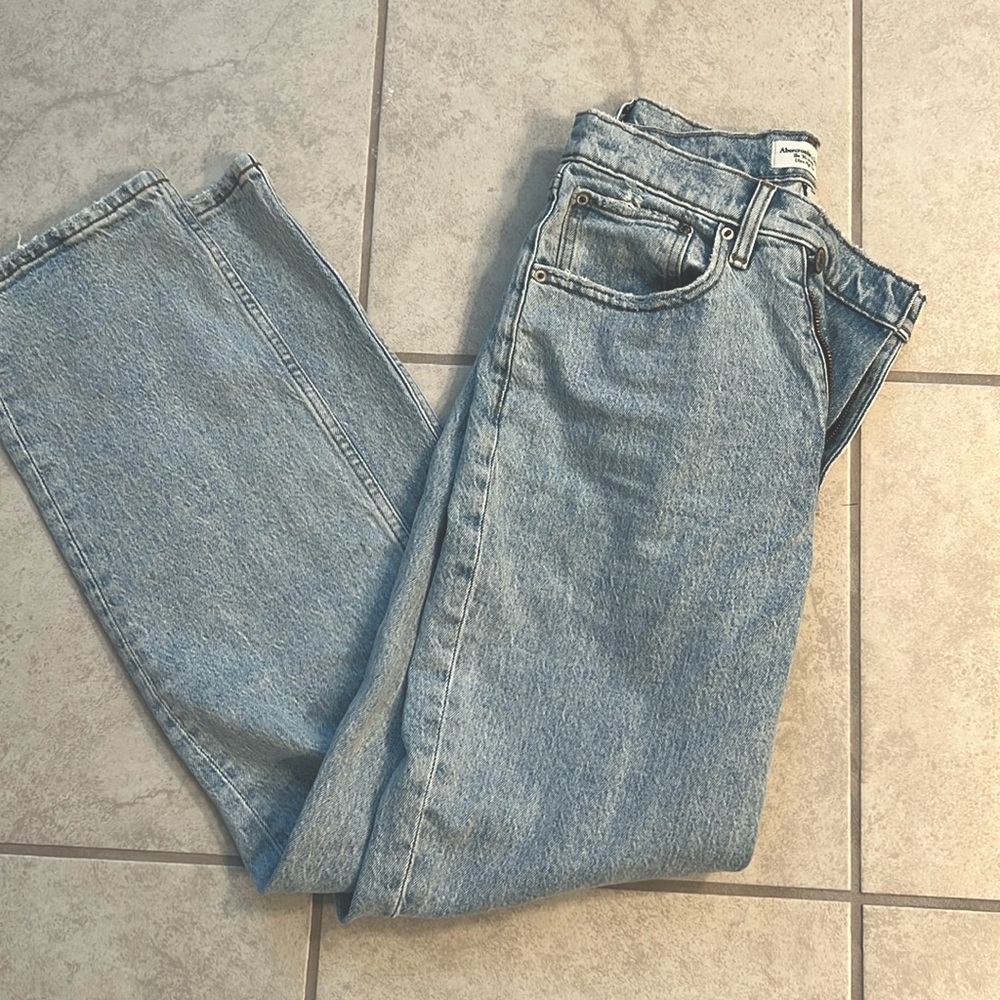 Curve Love 90s Straight Leg Ultra High Rise Jeans Size 28